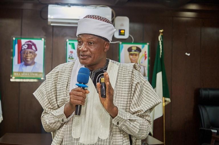 The chairman presenting the first lecture on Business Strategies at the 2024 NIS Preretirement training program